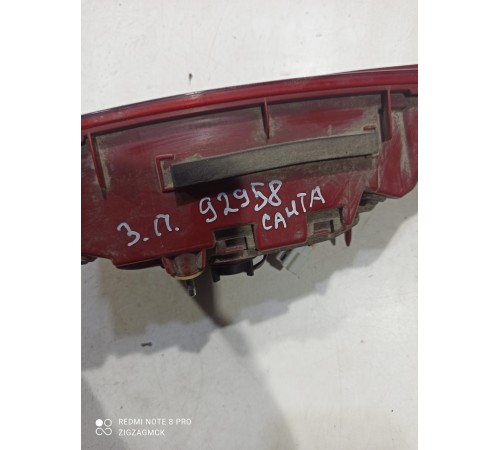 Фонарь крышки багажника правый