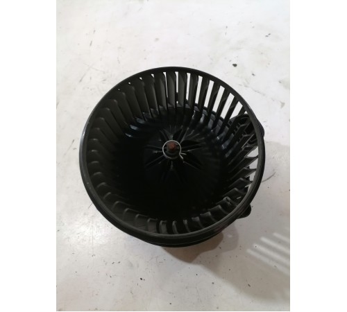 Моторчик отопителя, печки