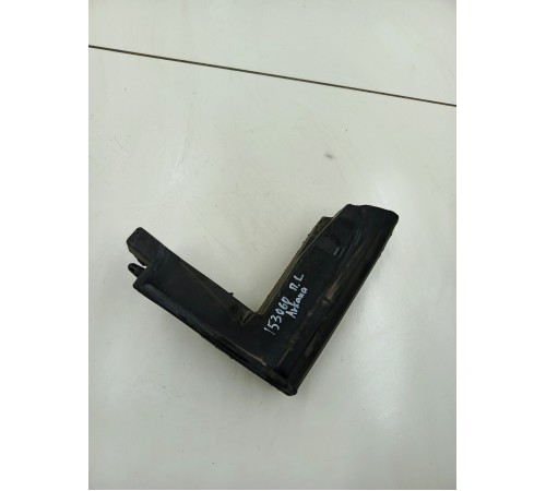 Уплотнитель капота левый