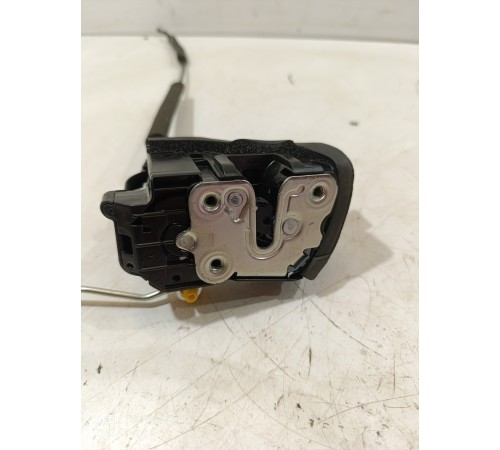 Замок двери передний правый