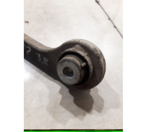 Рычаг подвески(задний правый)