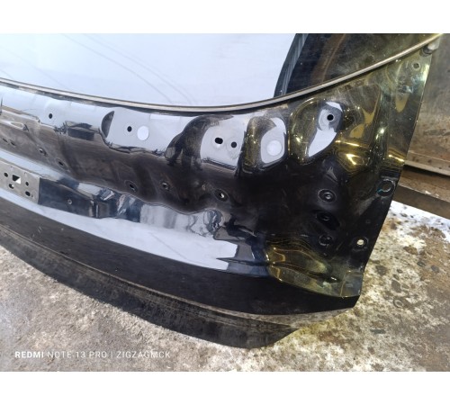 Крышка дверь багажника