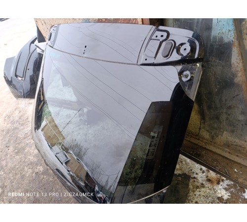 Крышка дверь багажника