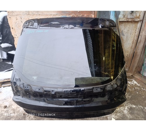 Крышка дверь багажника