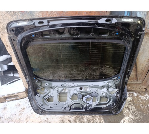 Крышка дверь багажника