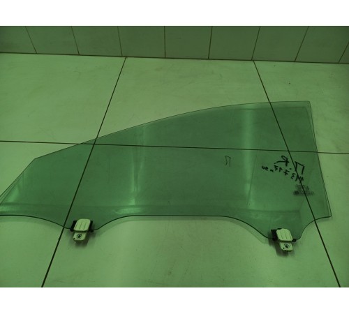 Стекло двери переднее правое