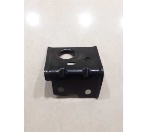 Кронштейн радиатора левый