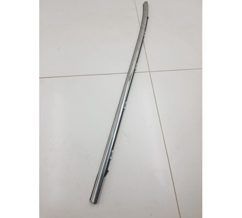 Уплотнитель стекла задний левый внешний