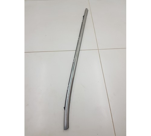 Уплотнитель стекла задний левый внешний