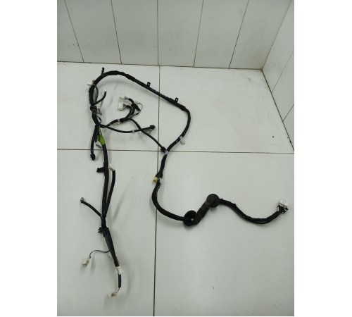 Проводка двери багажника