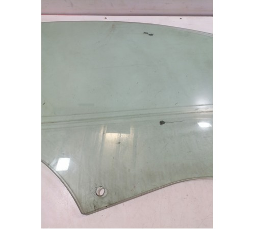 Стекло двери переднее правое