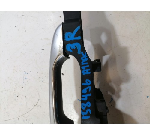 Ручка двери задняя правая наружная