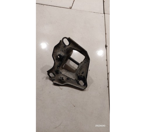 Кронштейн(крепление) рычага задней подвески левый