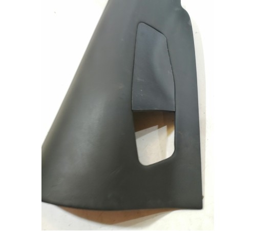 Накладка спинки сиденья правая