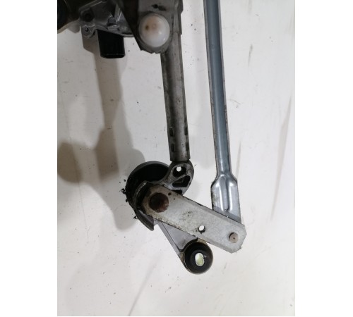 Трапеция стеклоочистителей в сборе