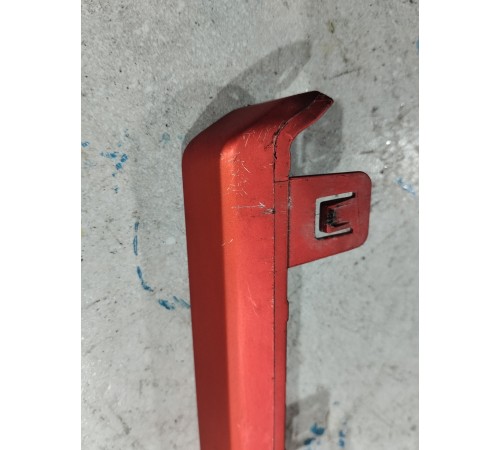 Молдинг бампера правый