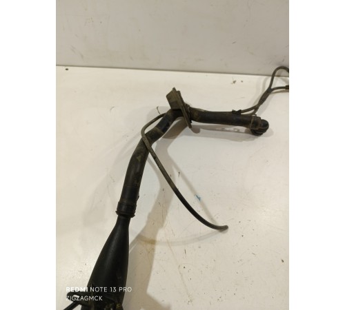 Горловина бачка омывателя 