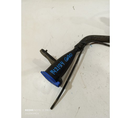 Горловина бачка омывателя 