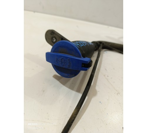 Горловина бачка омывателя 