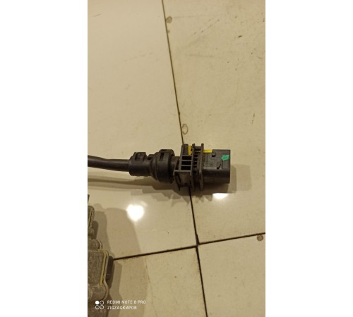 Моторчик стеклоочистителей лобового стекла