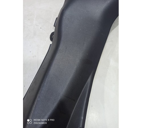 Обшивка стойки (задняя правая)