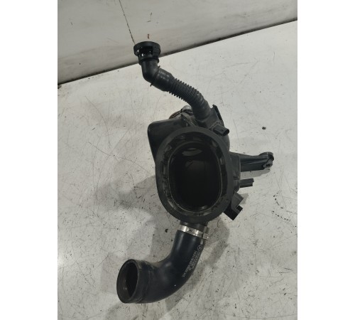 Патрубок интеркулера