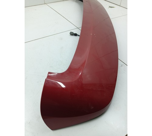 Спойлер двери крышки багажника