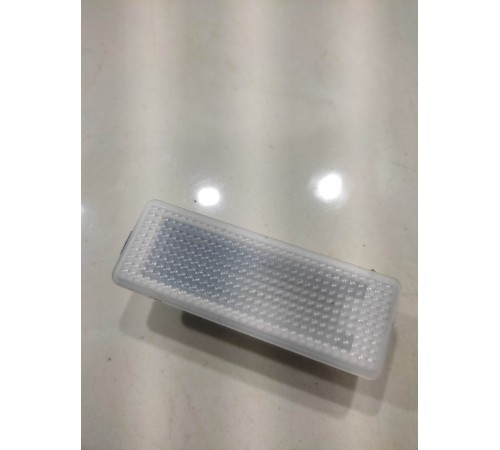 Плафон подсветки салона