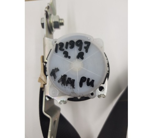 Ремень безопасности задний правый