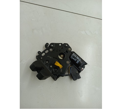 Замок крышки багажника