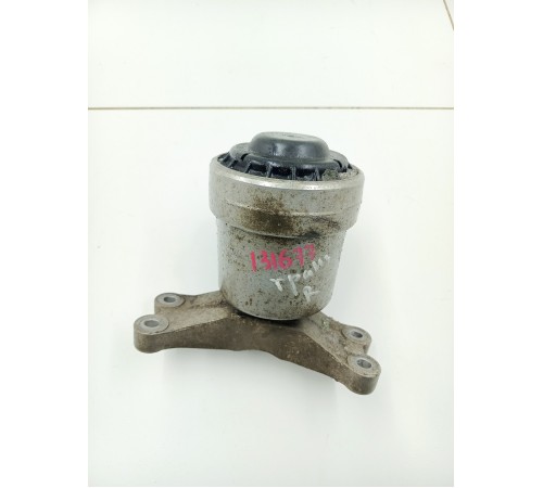 Опора двигателя правая