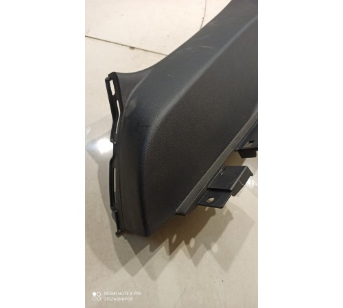 Обшивка задней стойки (левая)