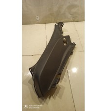 Обшивка задней стойки (левая)