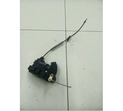 Замок передний левый