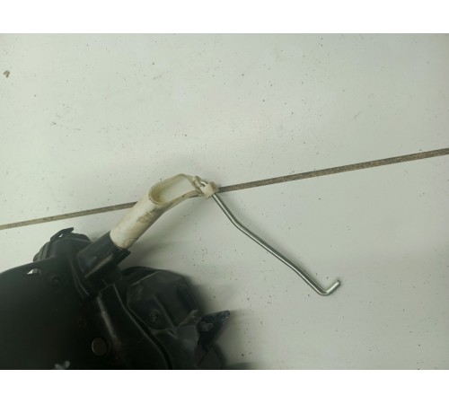 Замок передний левый