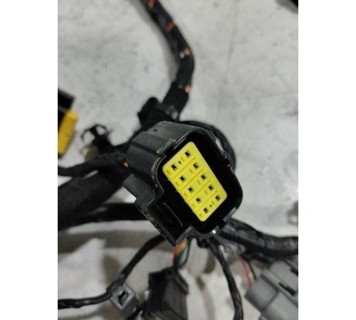 Электропроводка двери передняя левая