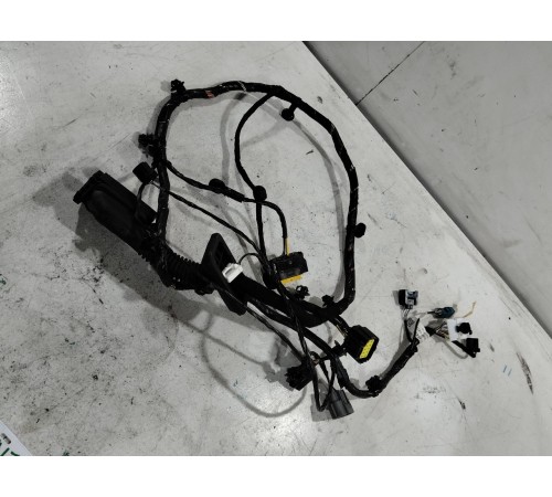 Электропроводка двери передняя левая