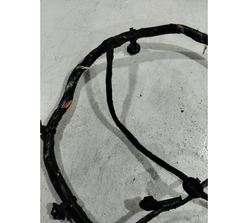 Электропроводка двери передняя левая