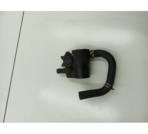 Клапан вентиляции топливного бака