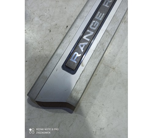 Накладка порога (передняя левая)