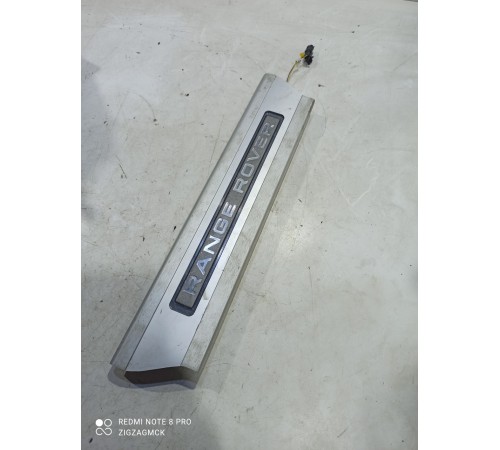 Накладка порога (передняя левая)