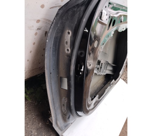 Дверь (передняя, правая)