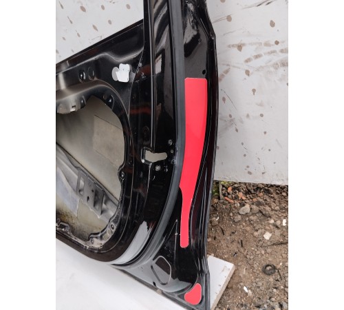 Дверь (передняя, правая)