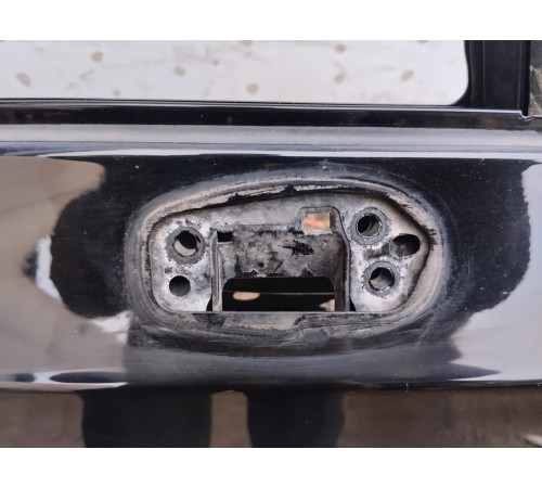 Дверь (передняя, правая)