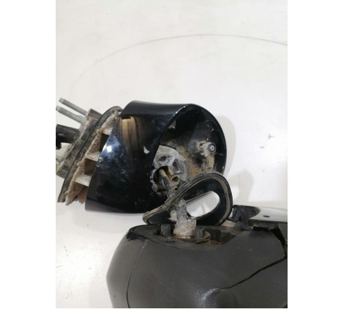 Зеркало заднего вида боковое левое