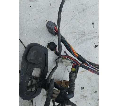 Кран отопителя кабины с электропроводкой