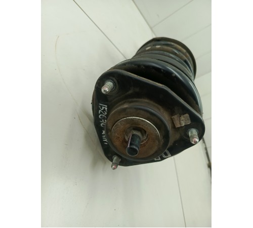 Амортизатор подвески передний правый в сборе