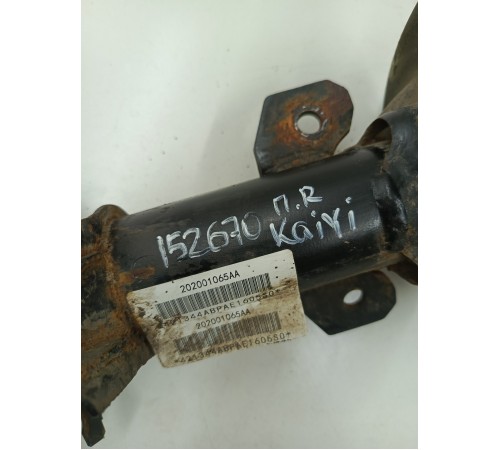 Амортизатор подвески передний правый в сборе