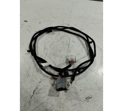 Электропроводка центральной консоли салона