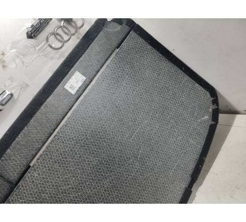 Полка багажника